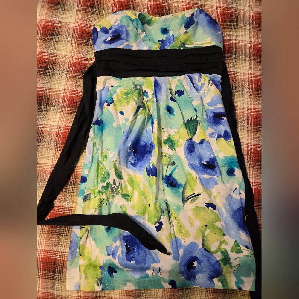 Iz Byer White Strapless Dress